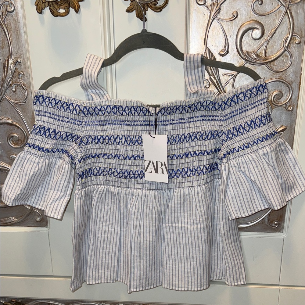 NWT Zara blue and white striped off-the-shoulder smocked top size 13/14